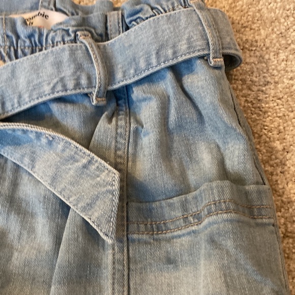 Abercrombie kids paper bag jean shorts girls size 14\16 - Picture 3 of 4